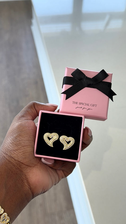 DMND Heart Studded Earring
