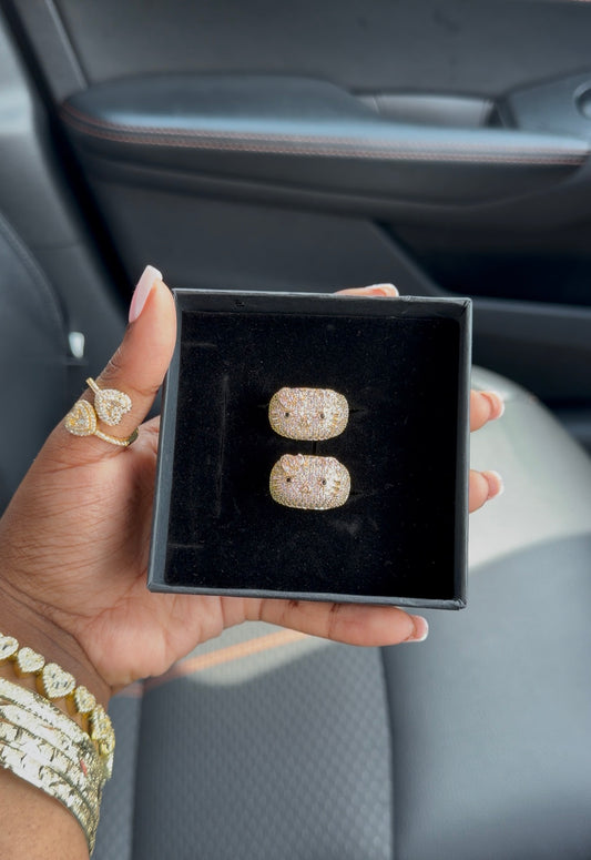 HK Gold Blinged Ring