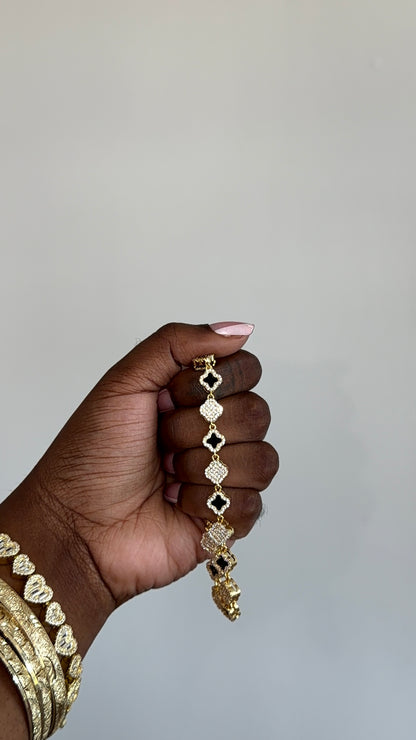 Clover Leaf Chain Bracelet
